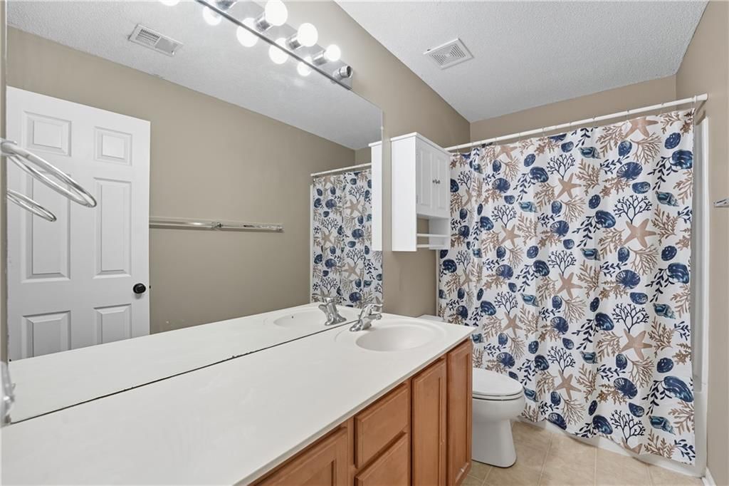 5426 N Hickory Street — photo 19