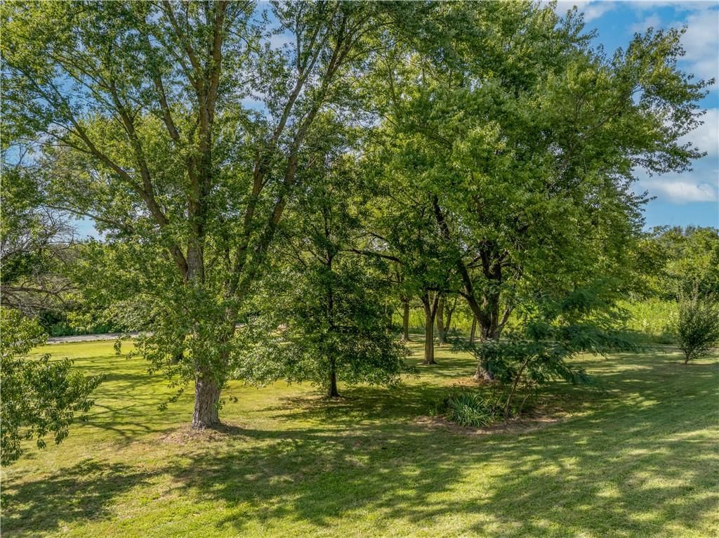 27280 W Highway — photo 76