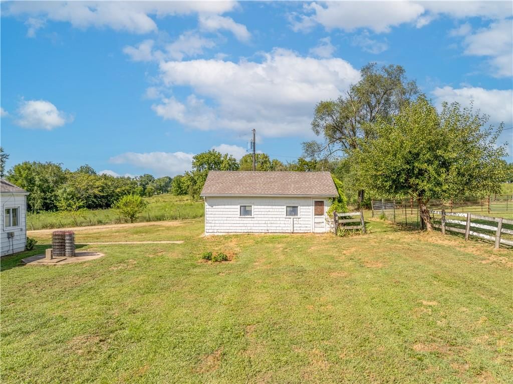 27280 W Highway — photo 80
