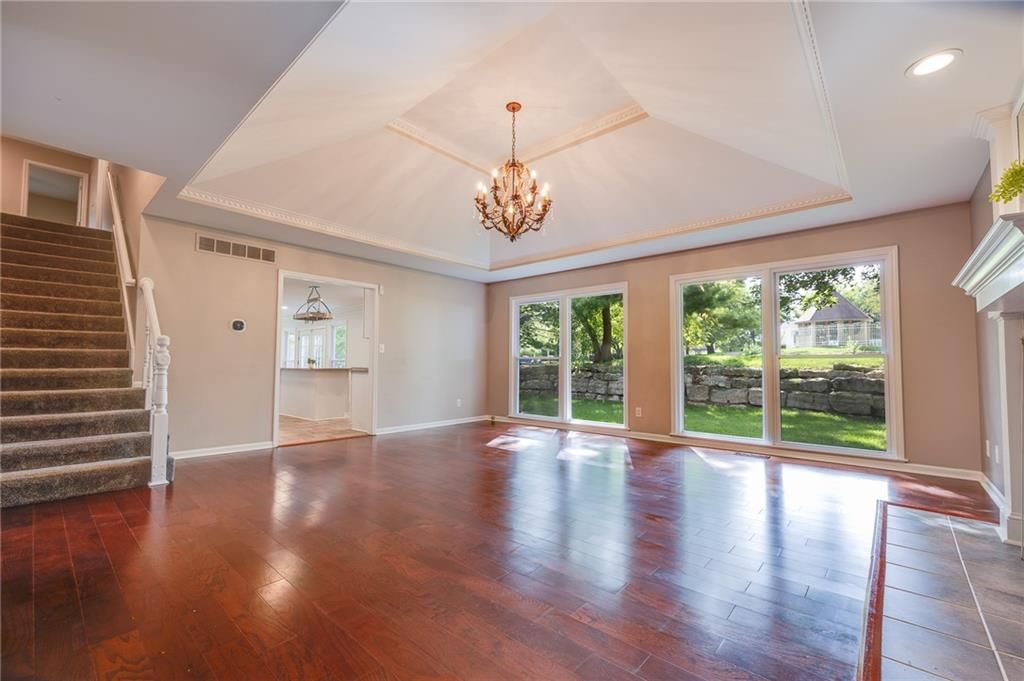 2204 Rodeo Drive — photo 9