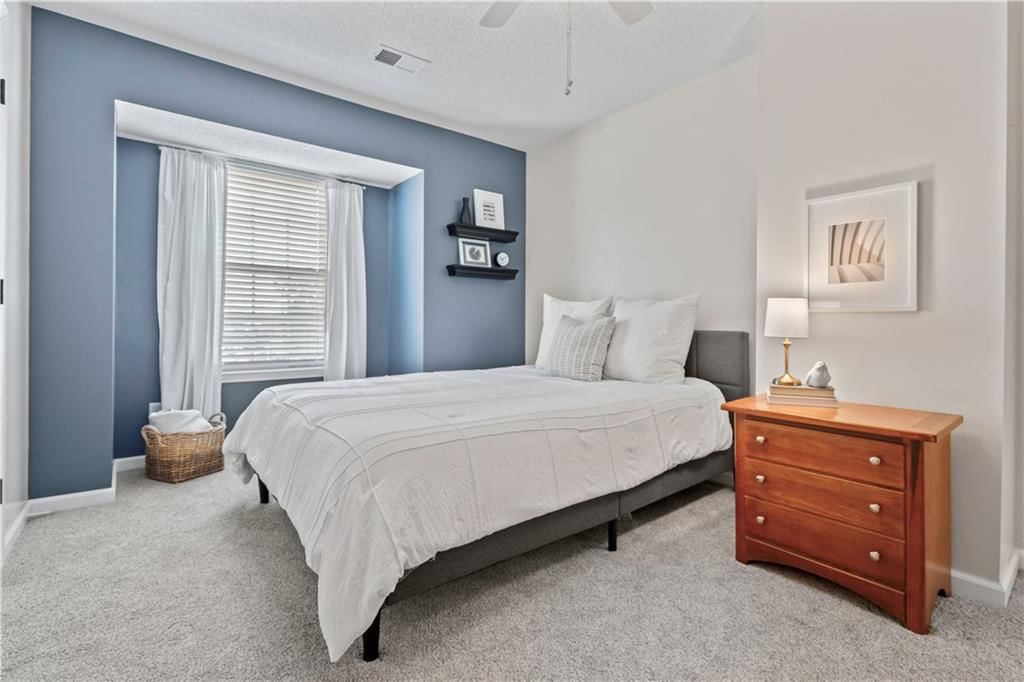 1216 SE Warren Drive — photo 35