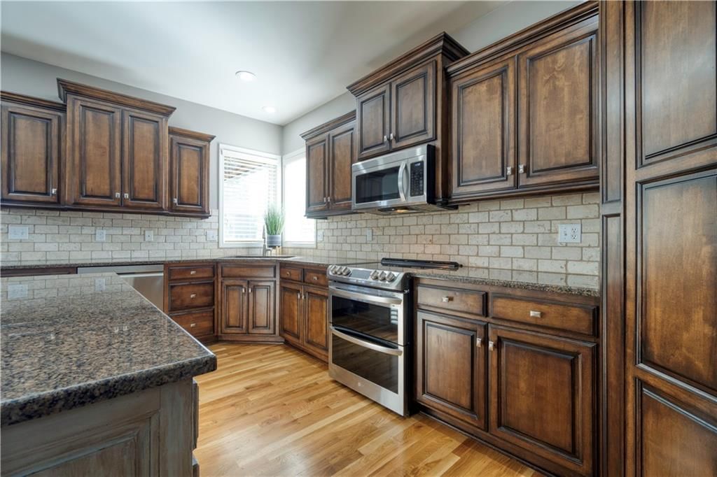 5531 Hilltop Drive — photo 15