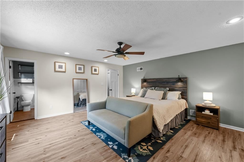 330 E Bridlespur Drive — photo 19