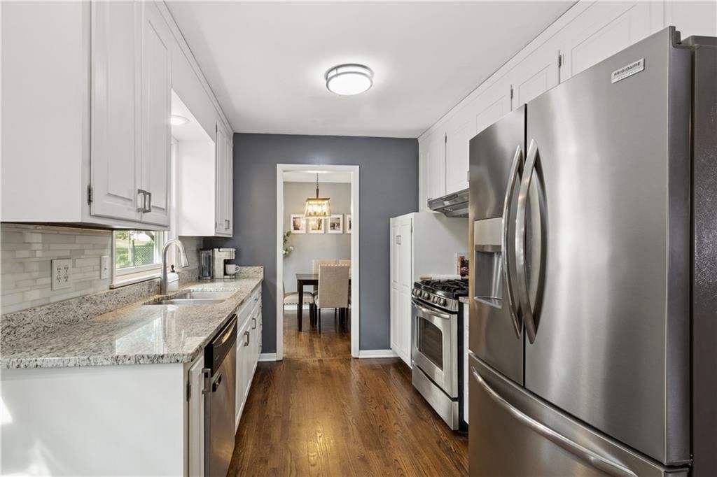 9028 Grant Street — photo 11