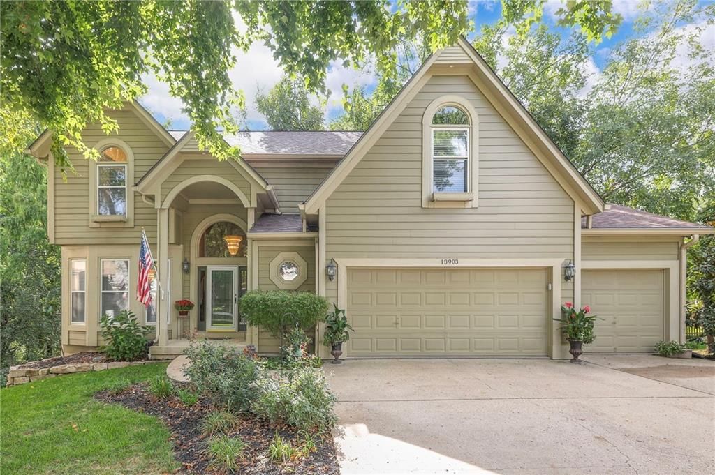 13903 W 71st Place — photo 3