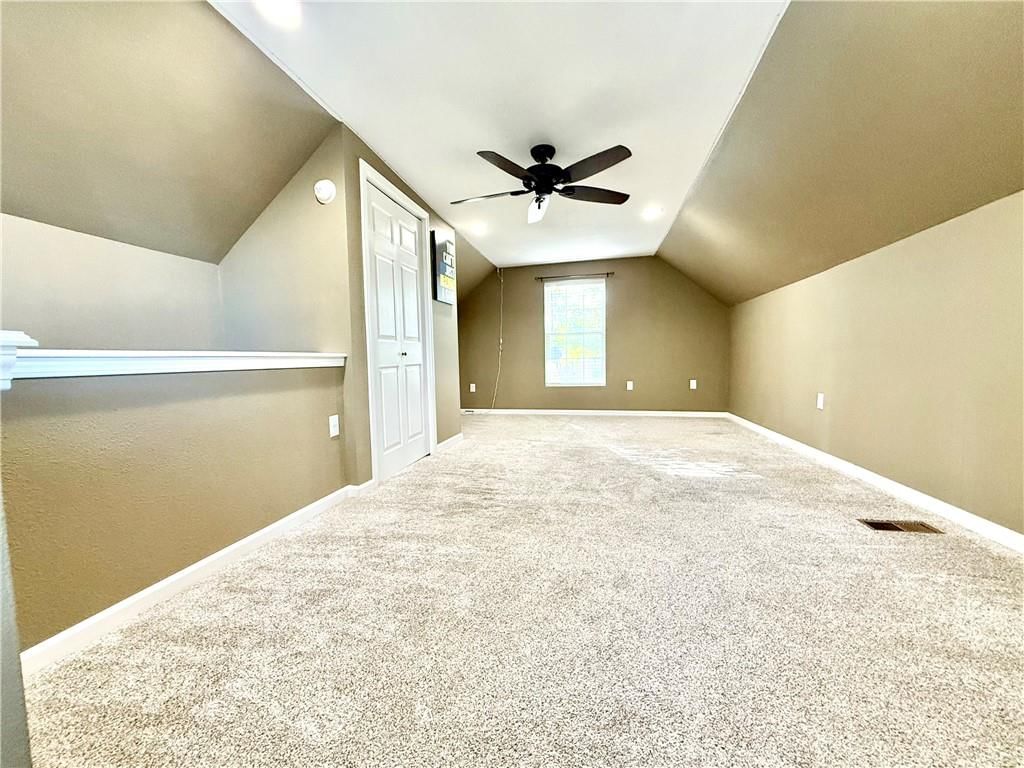 123 N CHARLES Street — photo 19