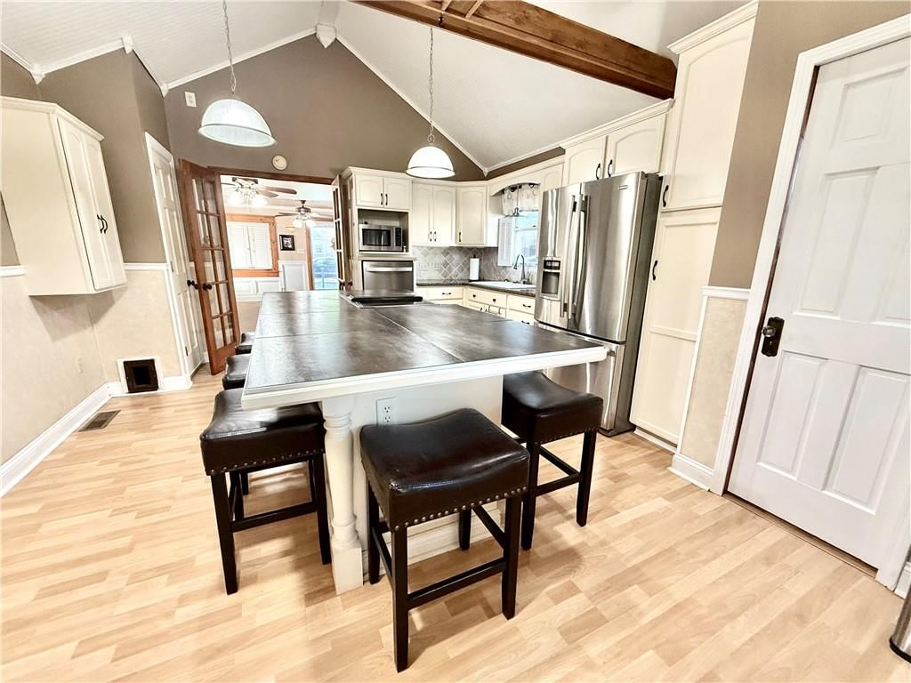 123 N CHARLES Street — photo 7