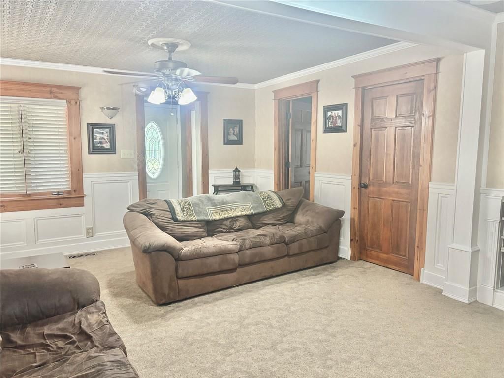 123 N CHARLES Street — photo 10