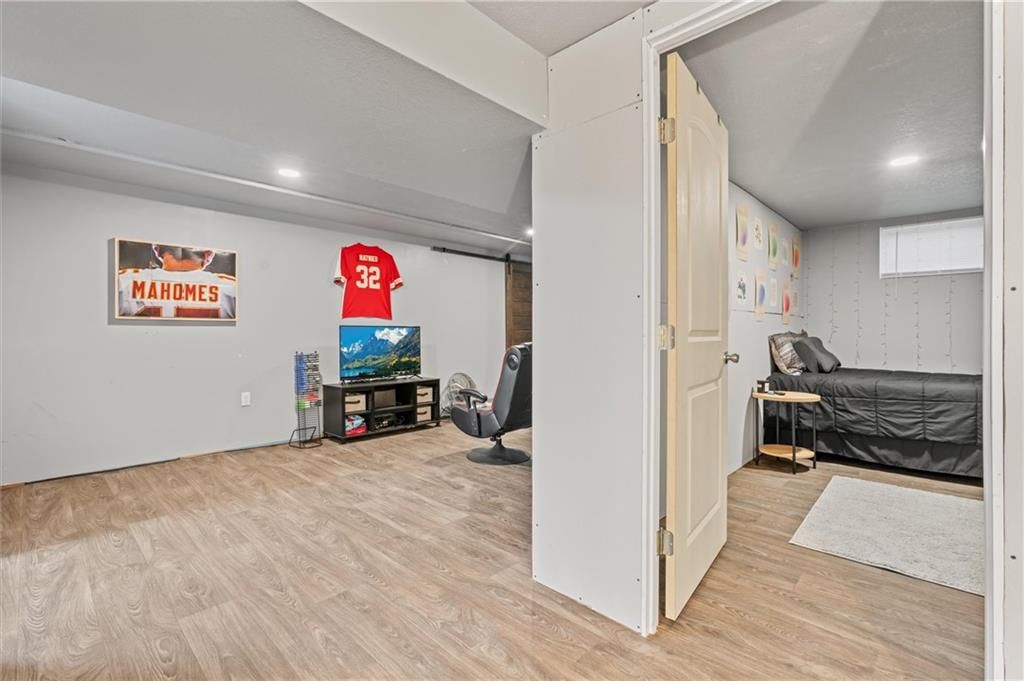 112 Delores Street — photo 29