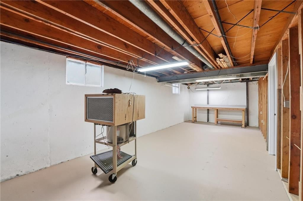 10218 Tracy Street — photo 33