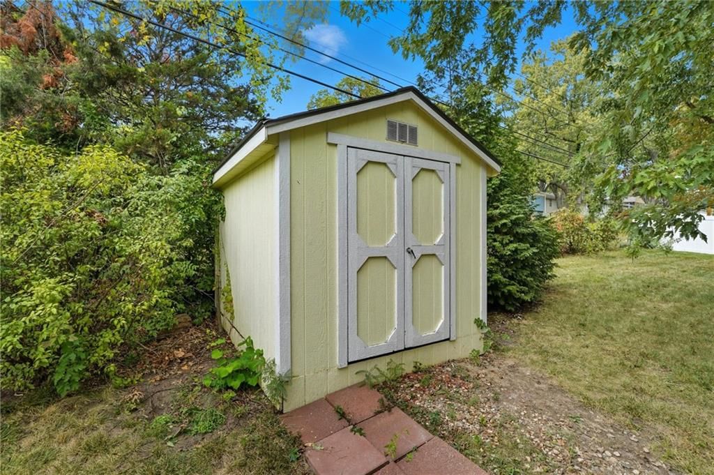 10218 Tracy Street — photo 38