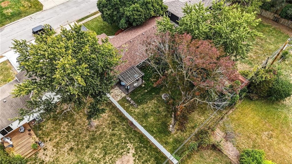10218 Tracy Street — photo 47