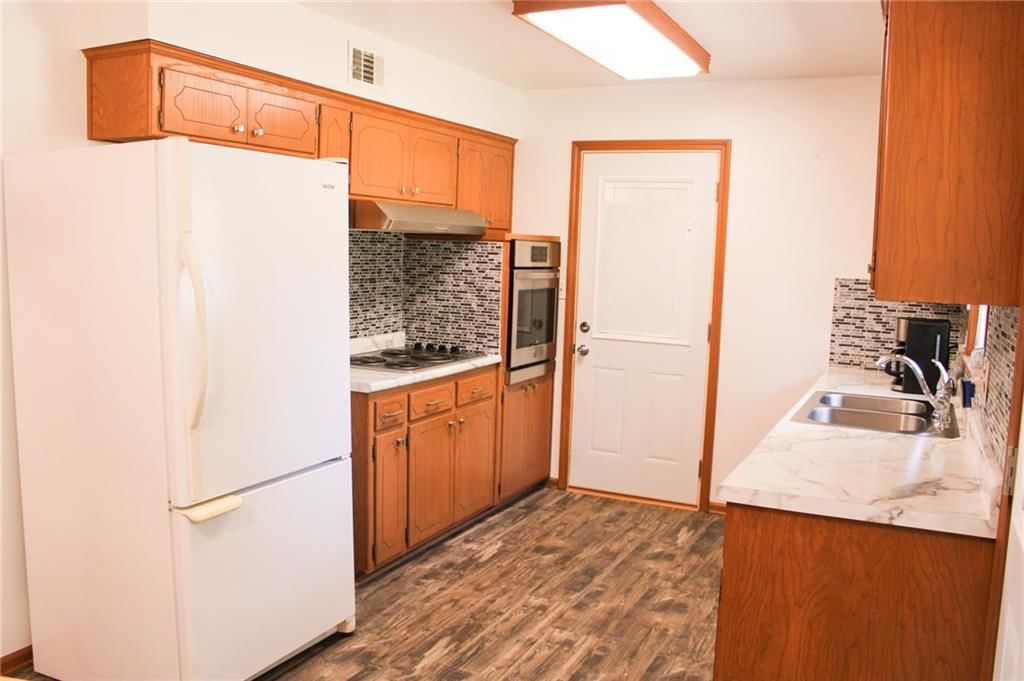 8504 E 107th Street — photo 11