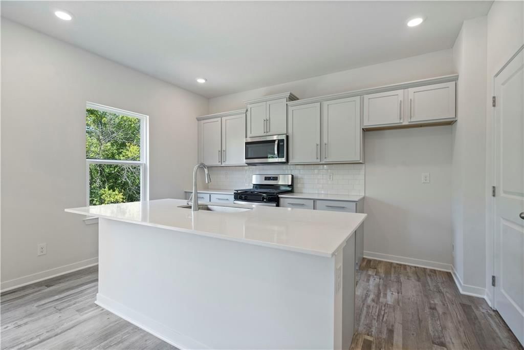 4817 NW 140th Street — photo 6