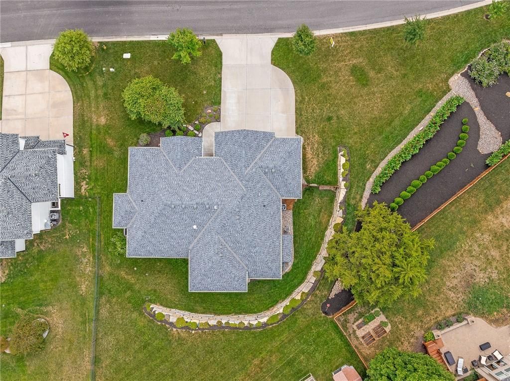 8444 Shady Bend Road — photo 48