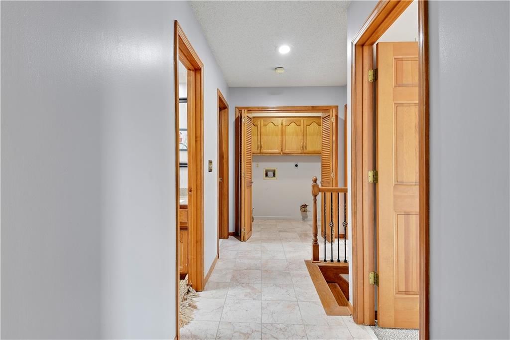 8346 Oakview Circle — photo 27