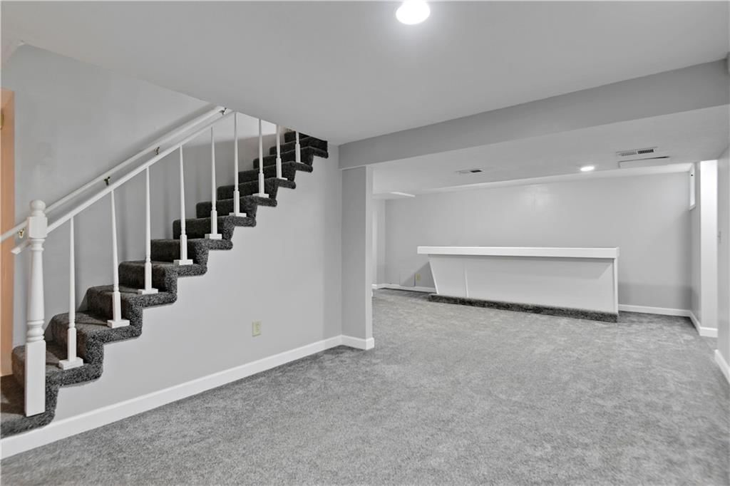8346 Oakview Circle — photo 31