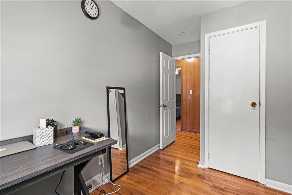 8555 Isabel Street — photo 24