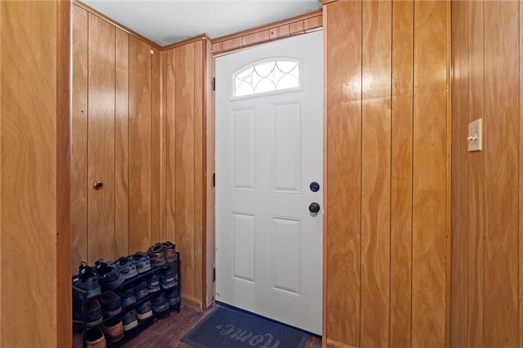8555 Isabel Street — photo 5