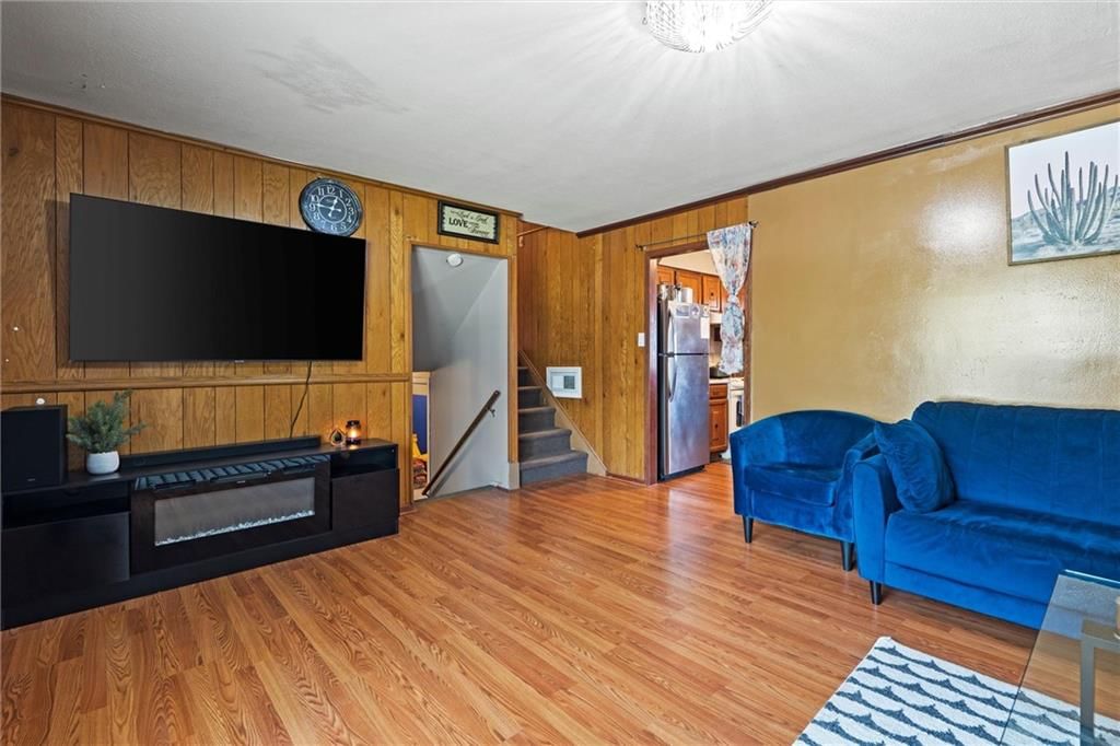 8555 Isabel Street — photo 8