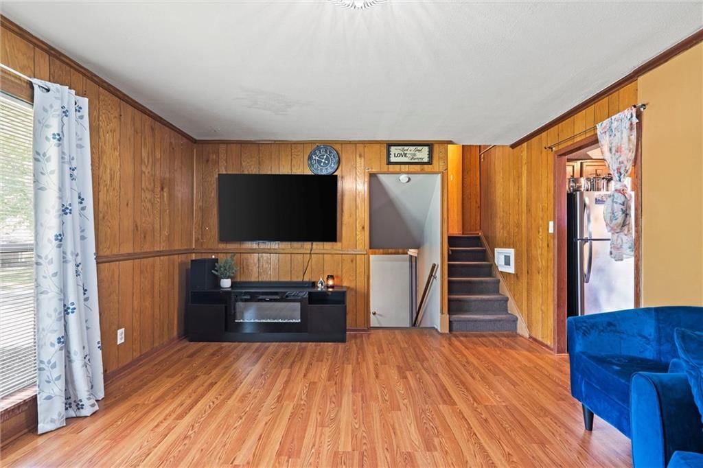 8555 Isabel Street — photo 10