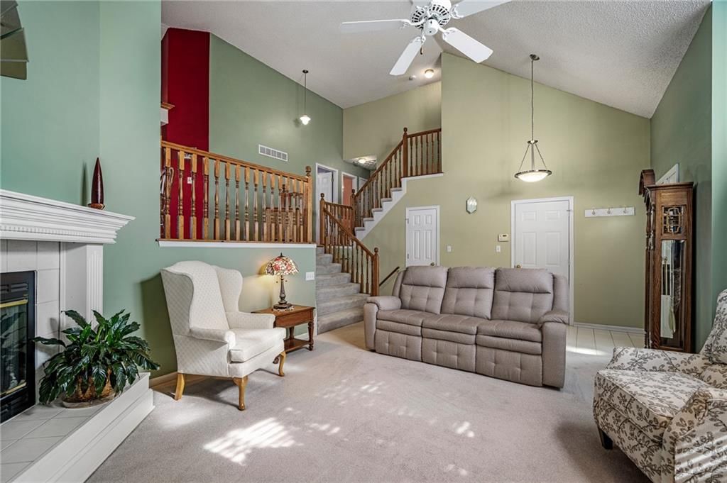 4524 Kingston Drive — photo 4