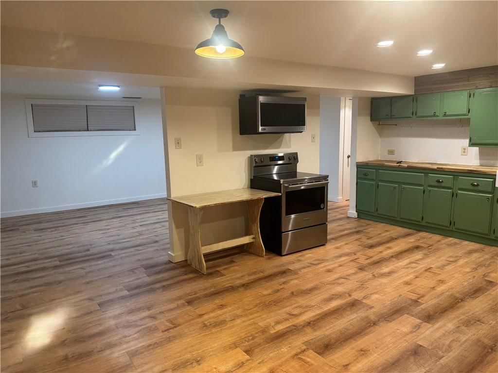 1203 College Street — photo 11