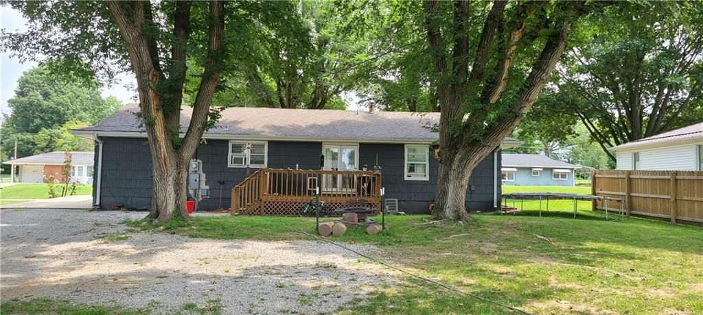 404 Morningside Drive — photo 2