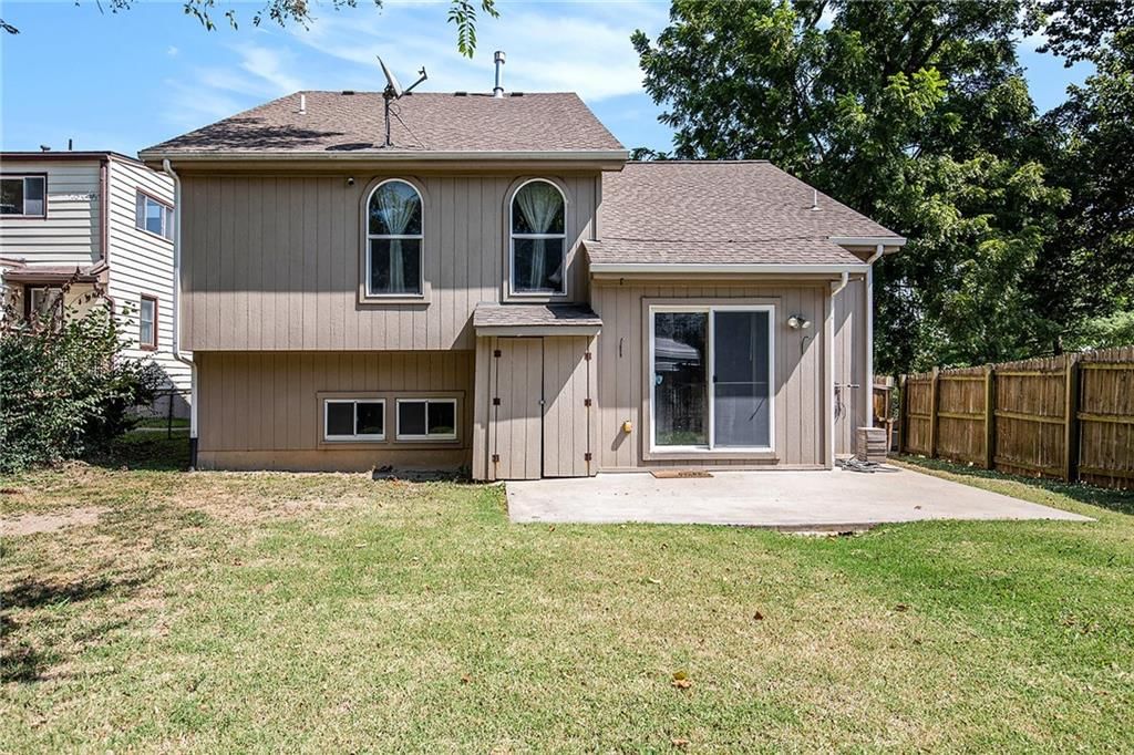 4806 N Wheeling Avenue — photo 27