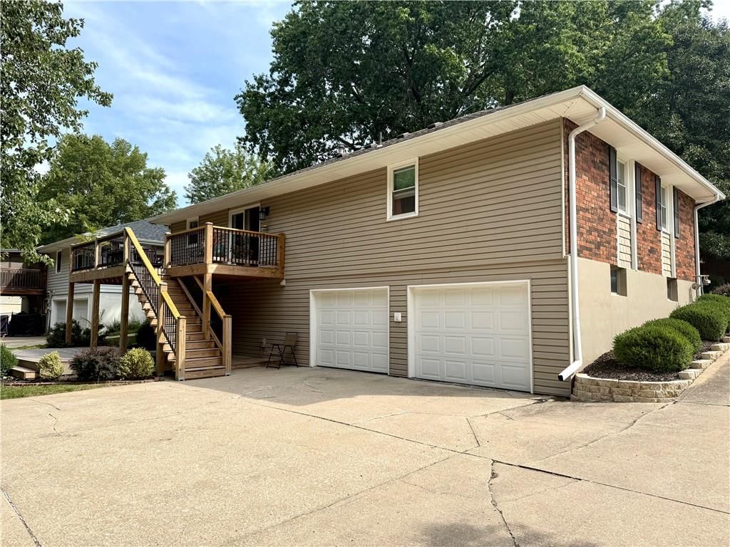 3210 N 36th Terrace — photo 43