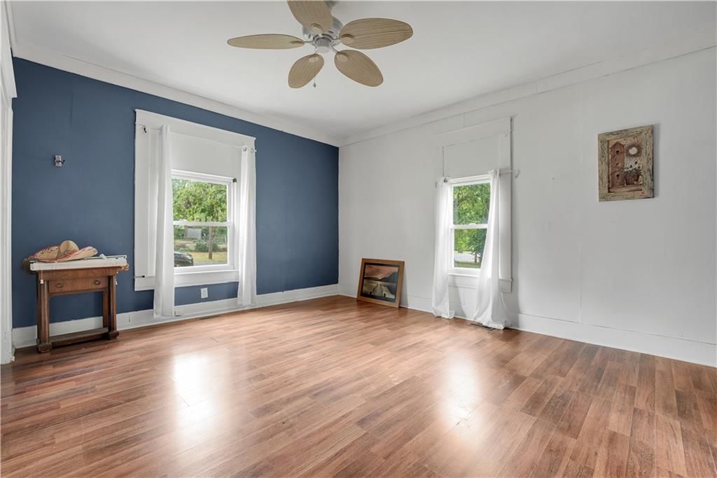 1812 E 12th Street — photo 10