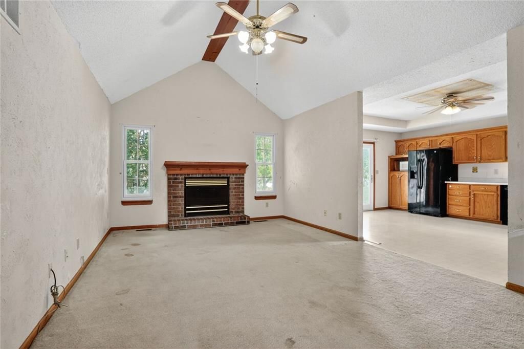 428 Chads Court — photo 2