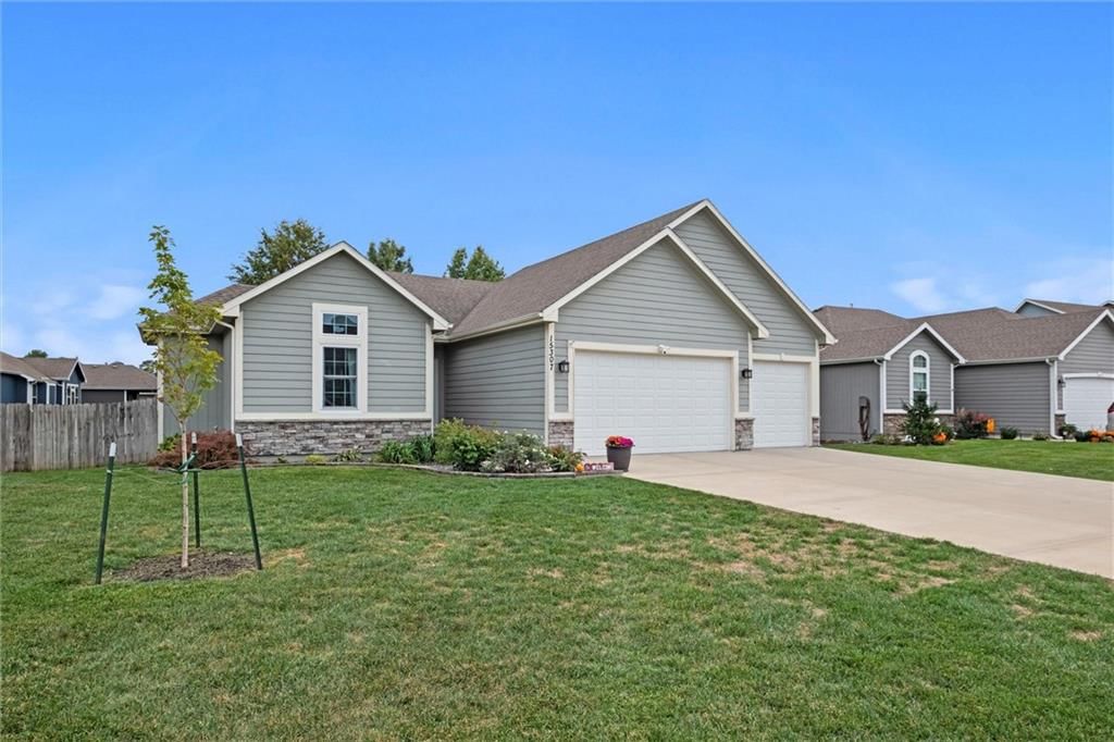 15307 Meyer Drive — photo 4
