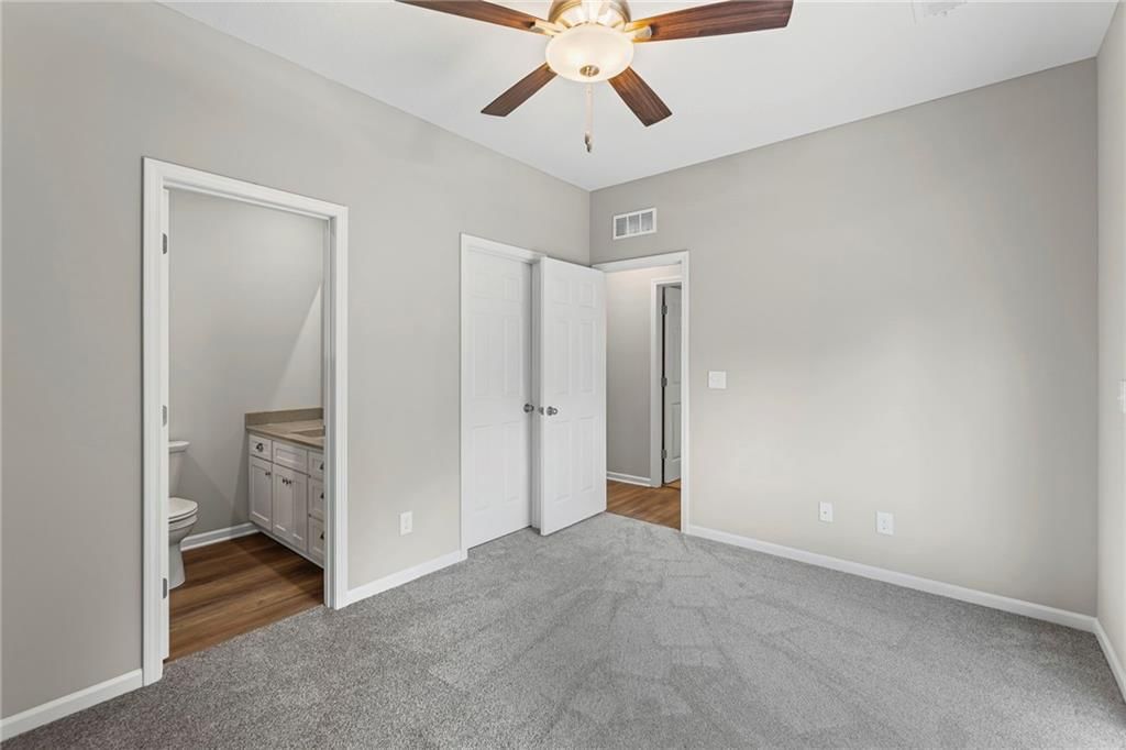 919 E Hamblin Street — photo 17
