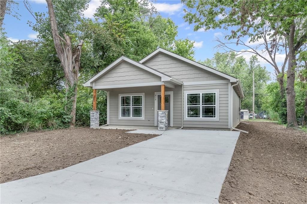 919 E Hamblin Street — photo 34