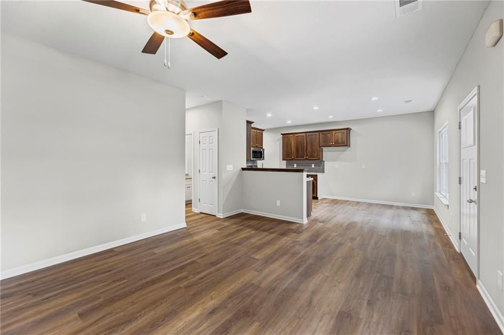 919 E Hamblin Street — photo 9