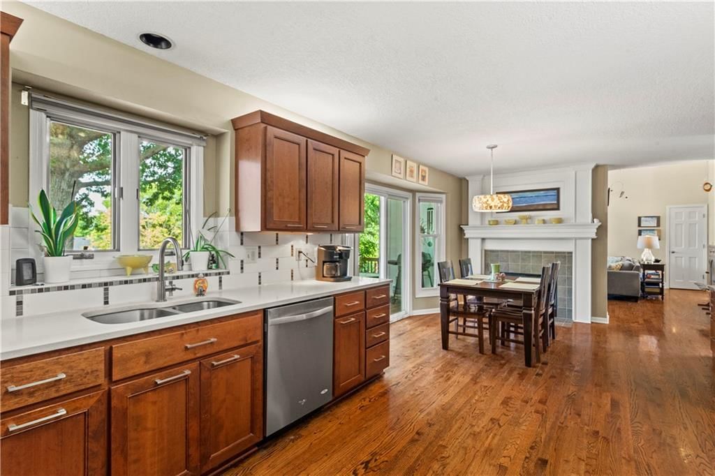2413 SW Emerald Creek Place — photo 23