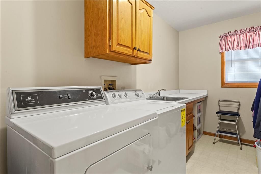 2413 SW Emerald Creek Place — photo 27