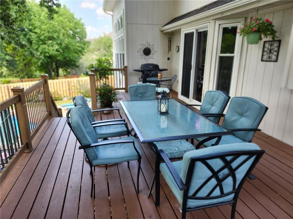2413 SW Emerald Creek Place — photo 5