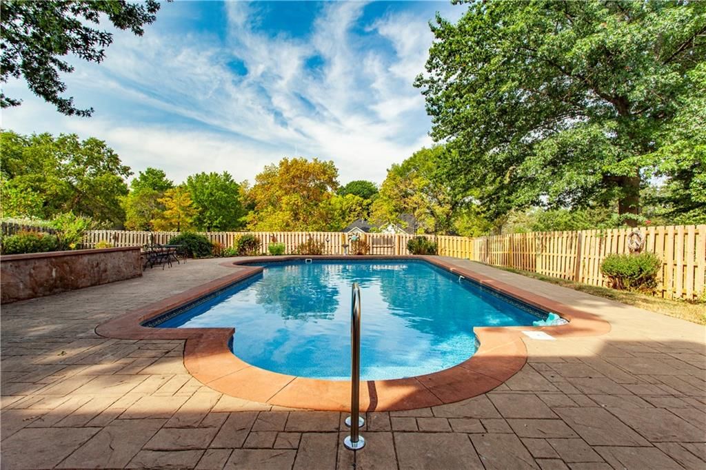 2413 SW Emerald Creek Place — photo 59