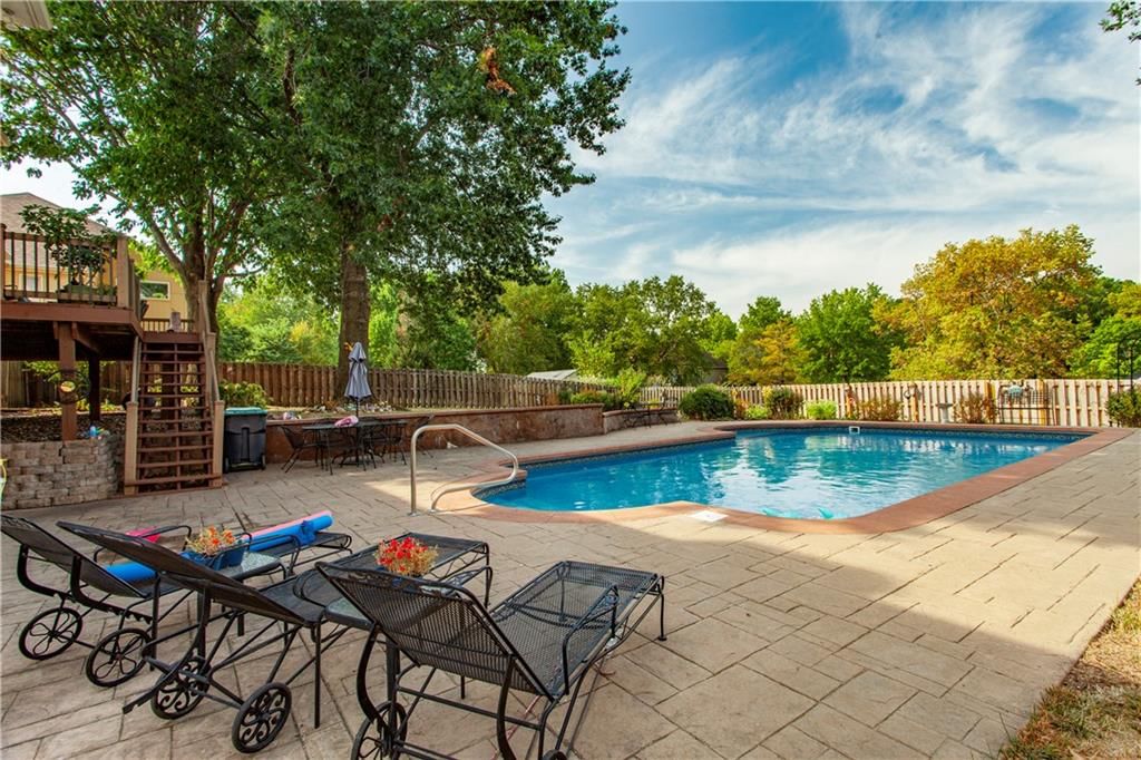 2413 SW Emerald Creek Place — photo 61