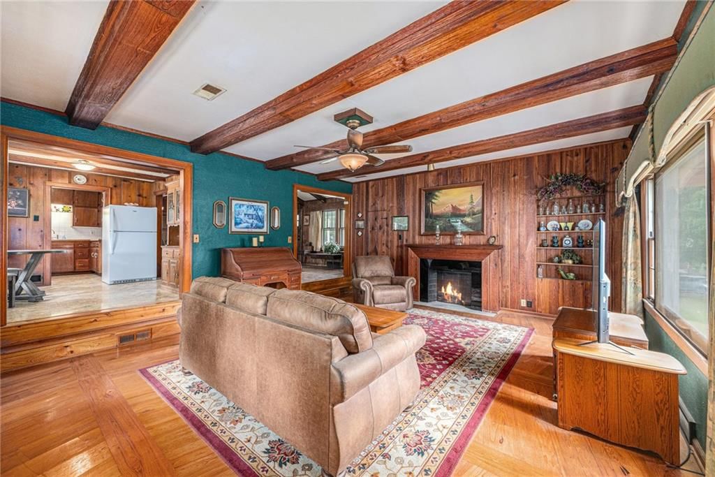 520 Linda Lane — photo 2
