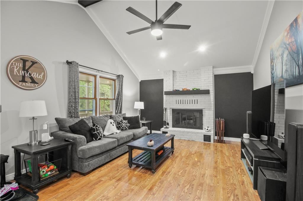 1819 SE 3rd Street — photo 5