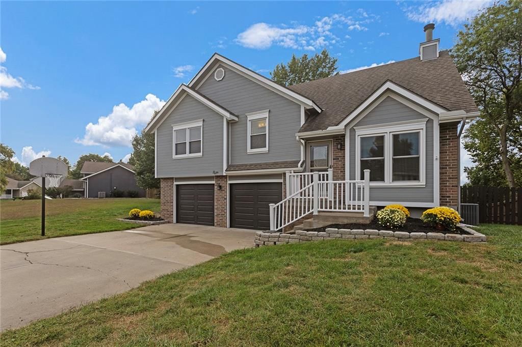 306 Porter Drive — photo 2
