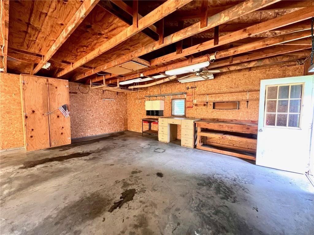 409 Elm Street — photo 19
