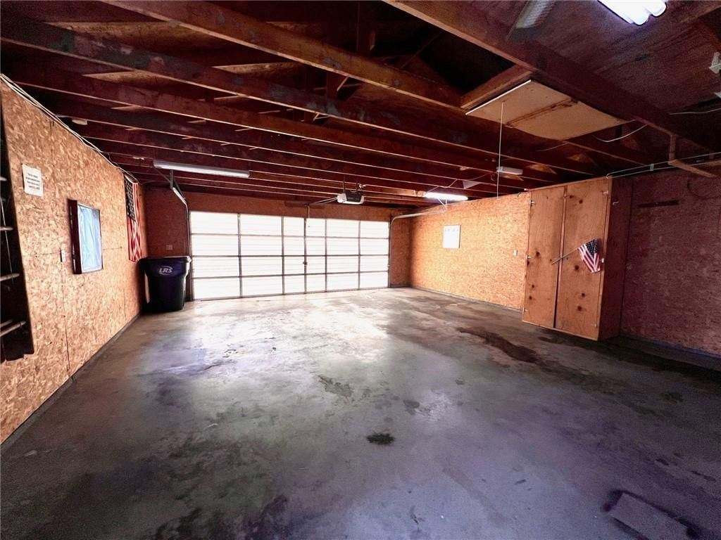 409 Elm Street — photo 20
