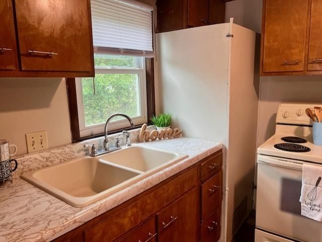 409 Elm Street — photo 6