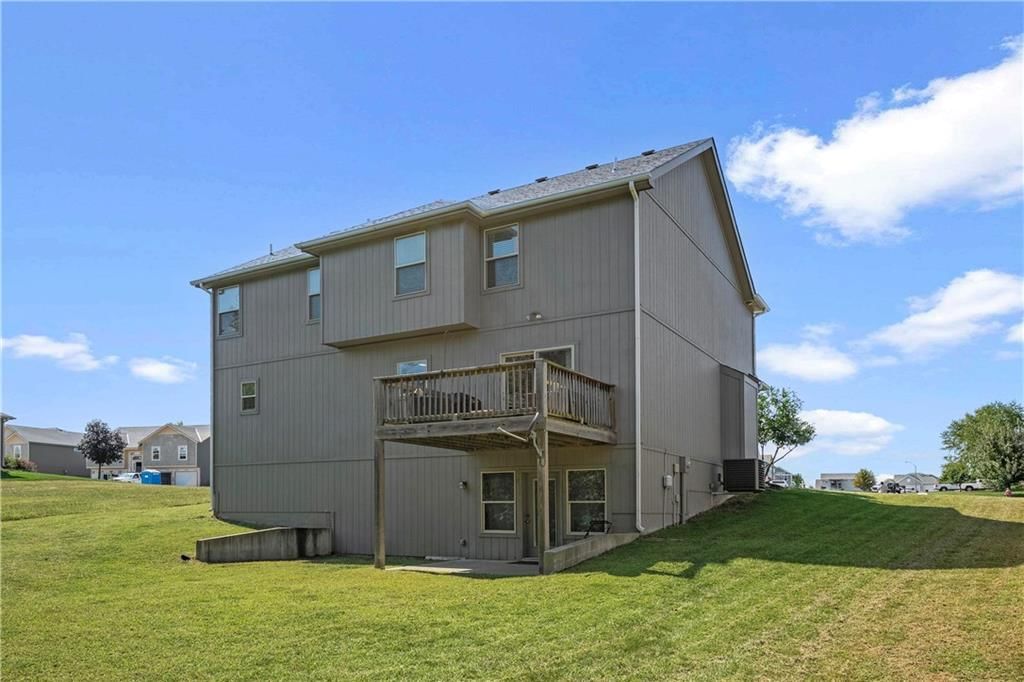 18419 Rock Creek Drive — photo 32