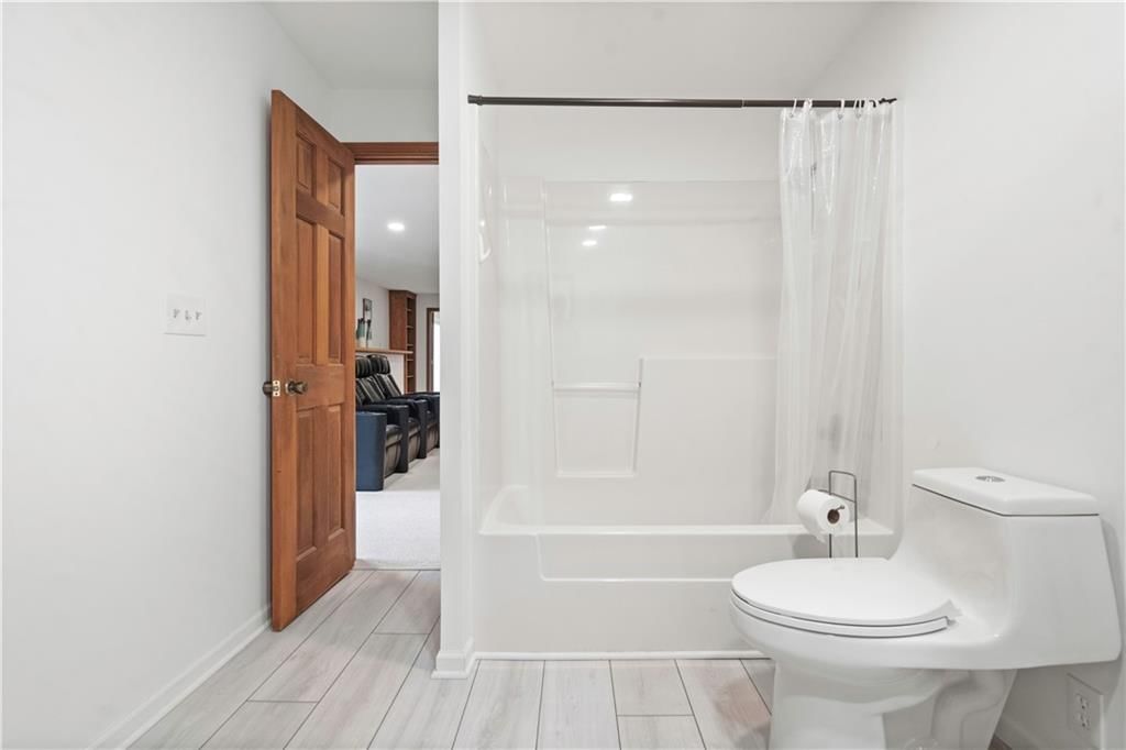 8270 W 172nd Terrace — photo 54