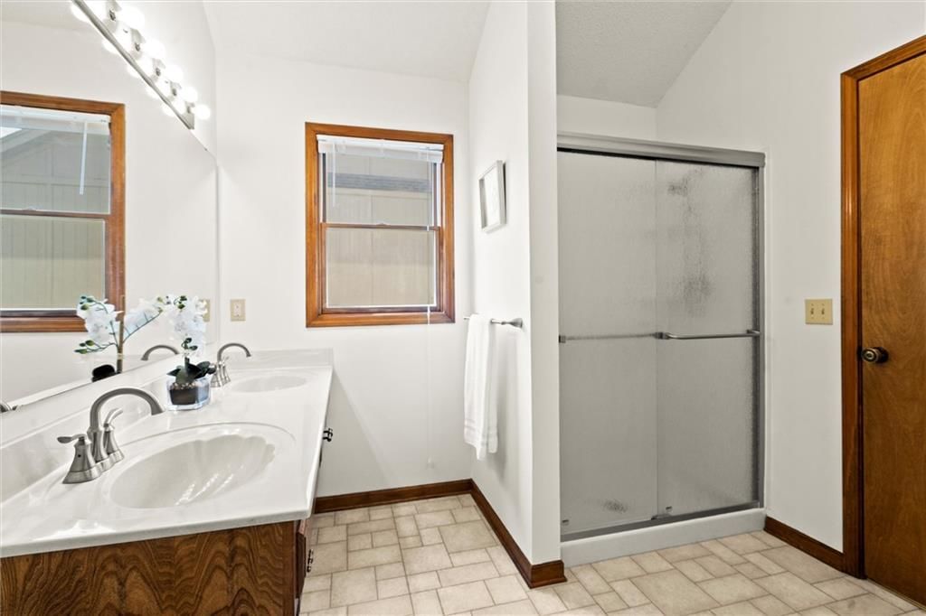 11548 S Lennox Street — photo 22
